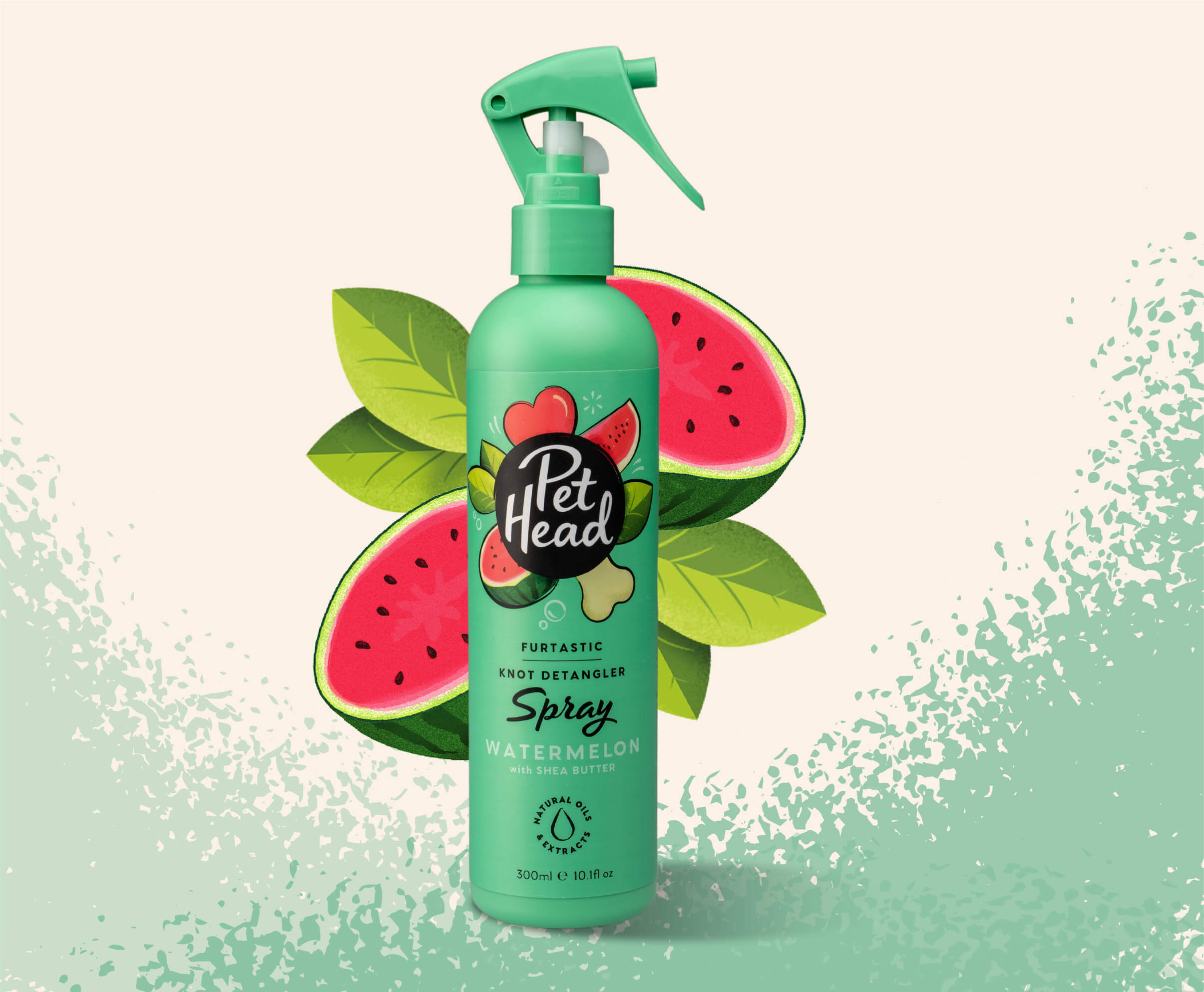 Product shot of the Pet Head Furtastic Spray